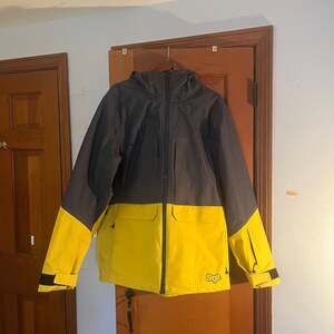 SAGA Ski Jacket, XL, Grey/Yellow.